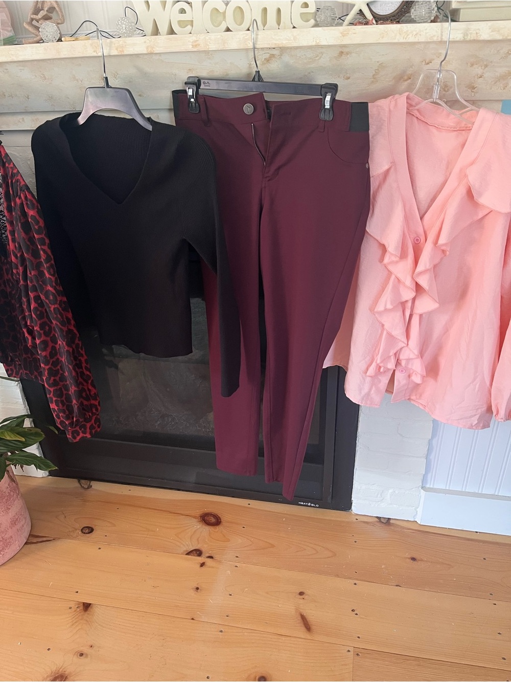 Women's Lot of Clothing